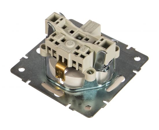 Розетка LEZARD KARINA с защитой от детей ПБТ жемчужно-белый перламутр 707-3088-124B – изображение 2