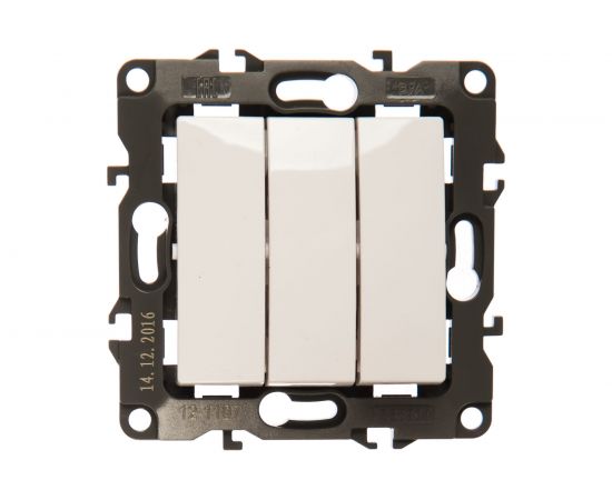 Тройной выключатель ЭРА 12-1107-01 10АХ-250В, IP20, белый Б0014669 – изображение 2