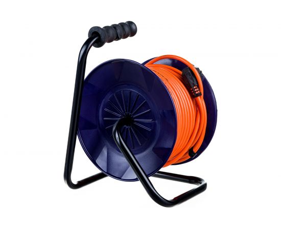 Силовой удлинитель ЭРА RPx4es-3x1.5-30m, на пластиковой катушке, с заземлением, 4 гнезда, 30м, ПВС 3х1.5 Б0043056 – изображение 5