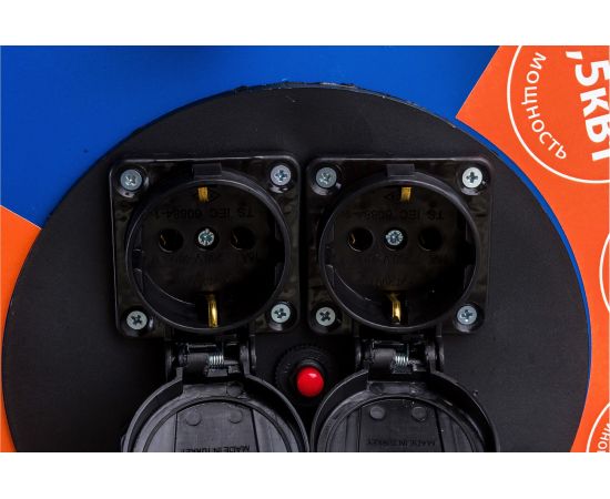 Силовой удлинитель TDM УХз16-004 металлическая катушка, А3, 4 места IP44/50м КГ 3х2,5 SQ1301-0172 – изображение 4