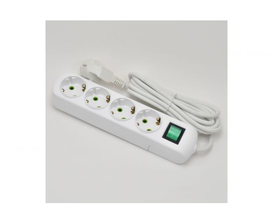 Удлинитель Lezard LETITIA с заземлением 4 входа 3 метра с выключателем 721-0403-402 