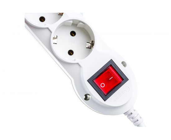 Сетевой удлинитель Спутник S-303 1,8м – изображение 4