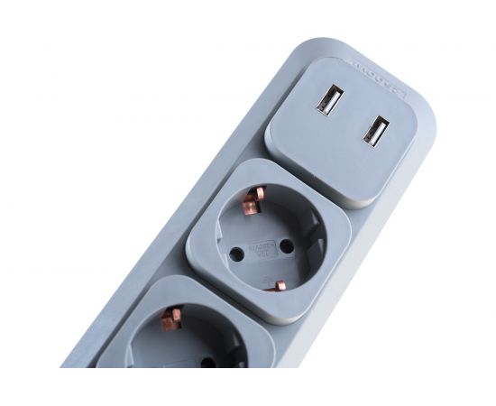 Сетевой фильтр Uniel Lux, 3м, Пвс 3х0,75, 4 гнезда, с/з, 1USB/1A. 10А S-GSL5-3U GREY UL-00001761 – изображение 3