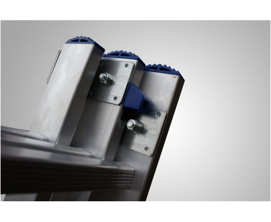 Универсальная усиленная трехсекционная лестница STAIRS 17 ступеней ТТ-01-00615 – изображение 6