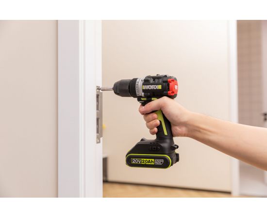 Аккумуляторная дрель-шуруповерт WORX Professional WU182 бесщеточный 20В, 60Нм, 2Ач х2, ЗУ 2 Ач, сумка WU182 