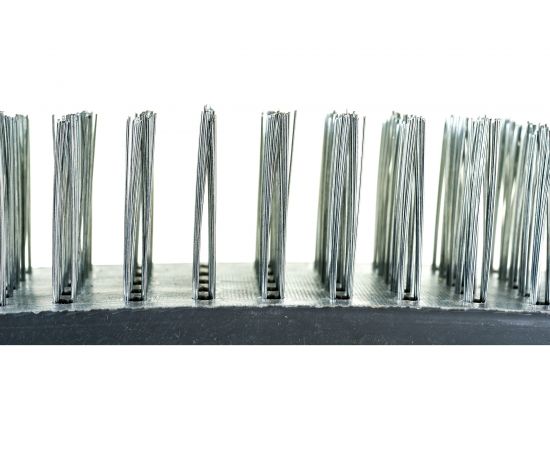 Металлическая 5-рядная щетка с пластиковой ручкой АвтоDело 44015 15470 – изображение 3