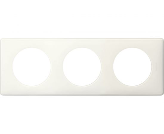 3-местная рамка Legrand Celiane Белый глянец 2+2+2 модуля 66633 – изображение 3