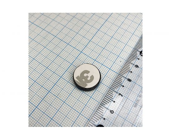 Ферритовые магниты Проф-магнит с клеевой основой набор 15x3 с клеем 20шт – изображение 5