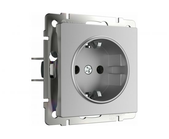 Розетка WERKEL WL06-SKGS-01-IP44 с заземлением и шторками серебряный a029831 