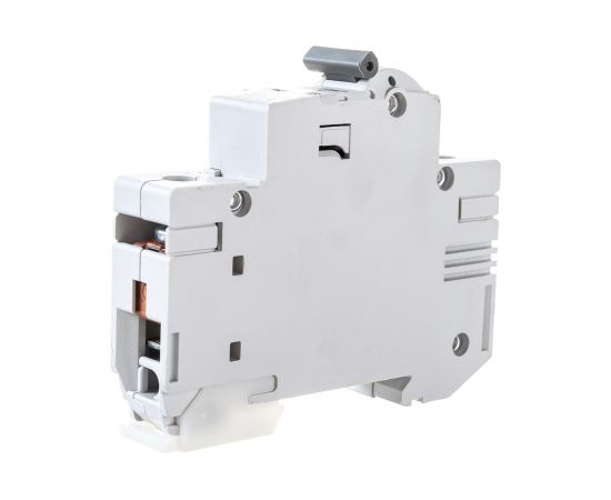 Автоматический выключатель СВЕТОЗАР ""ПРЕМИУМ"" 1-полюсный, 6 A, ""B"", отключающая способность 6 кА, 230/400 В SV-49011-06-B – изображение 4