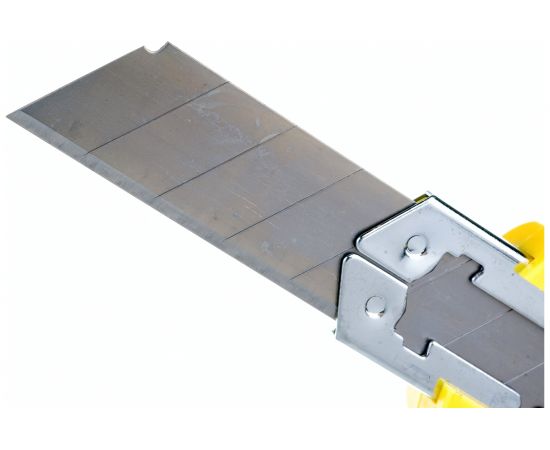 Технический нож FIT HQ 18 мм усиленный, 3 лезвия, Профи 10263 – изображение 4