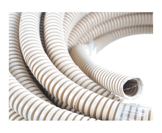 Гофрированная труба ЭРА ПВХ сосна d 20мм с зонд. легкая 25м Б0043212 – изображение 2