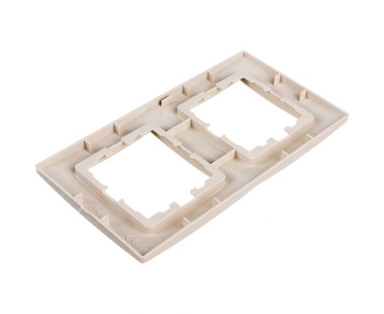 Двухместная вертикальная рамка LEZARD KARINA б/ вст крем 707-0300-152 – изображение 4