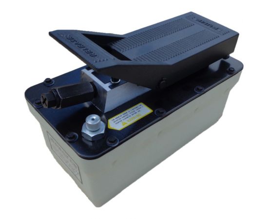 Помпа KRAFTWELL, пневмогидравлическая, 1.6 л. KRWPP16 