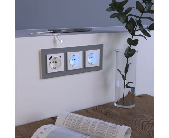 Розетка WERKEL W1171701 с заземлением, шторками и USB тип A+C белый a056272 – изображение 2