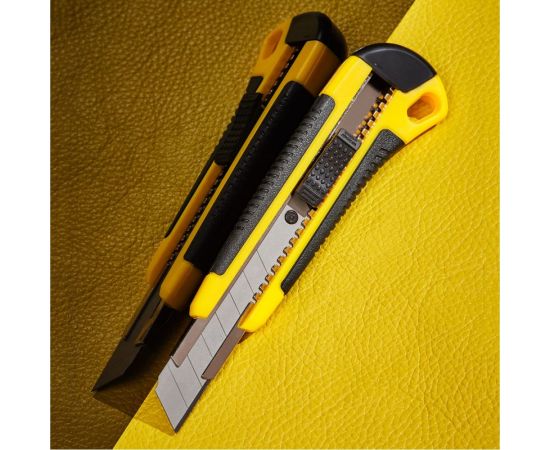 Нож с сегментированным лезвием REXANT 12-4901 – изображение 5