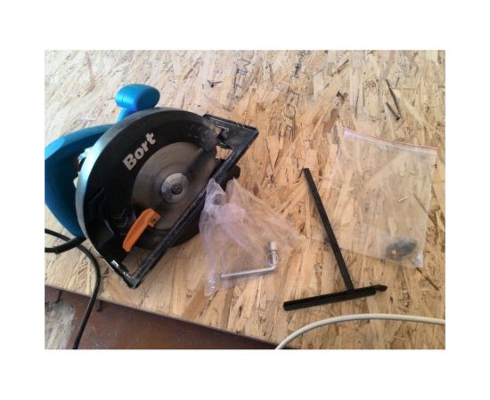 Циркулярная пила BORT BHK-185U 93727222 – изображение 21