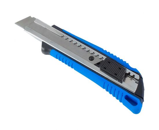 Усиленный нож РемоКолор с автоматическом фиксатором, сегментированное лезвие, 18х100 мм, 19-0-009 