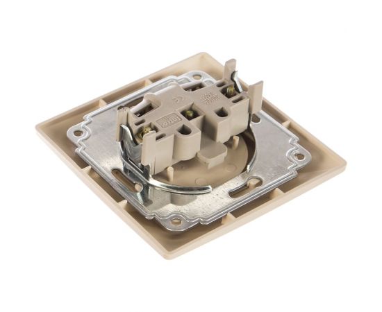 Розетка Intro 420102 2P, 16��, 250В, СУ, Solo, слоновая кость Б0043306 – изображение 2