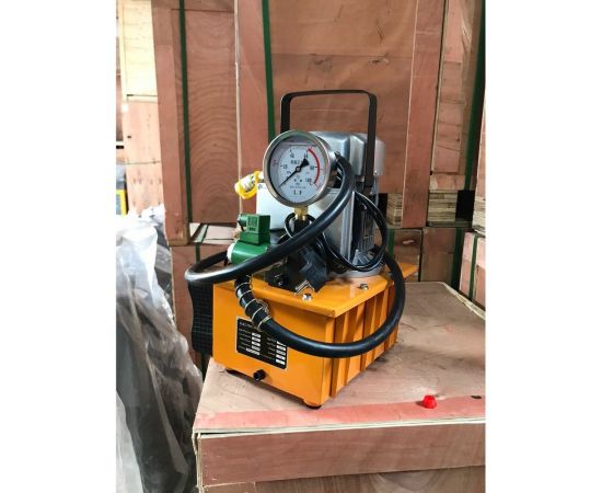 Манкупер маслостанция, помпа электрогидравлическая одностороннего действия MPE-700-0,75 – изображение 2