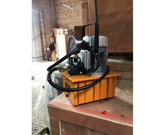 Манкупер маслостанция, помпа электрогидравлическая одностороннего действия MPE-700-0,75 – изображение 4