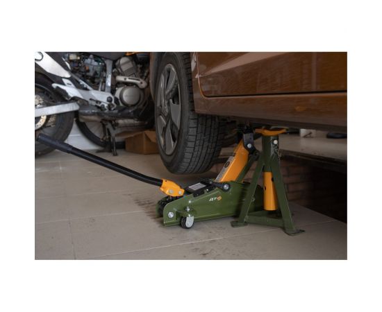 Подкатной домкрат Дело Техники 2 т, 135-340 мм, в кейсе 904122 – изображение 5