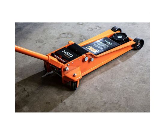 NEO Tools Подкатной домкрат 3т 85 мм 11-732 – изображение 3