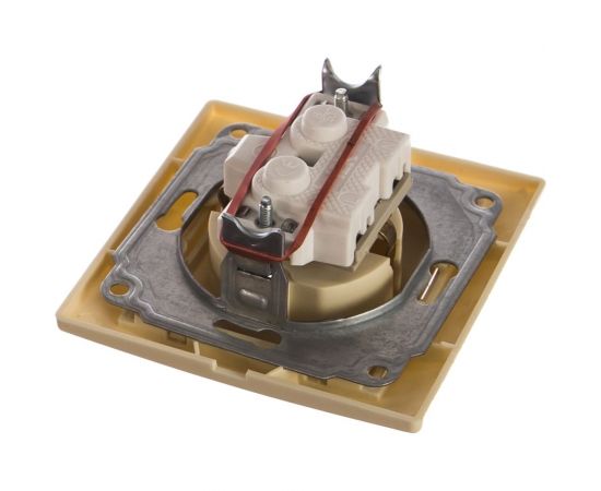 1 местная розетка IEK КВАРТА c заземляющим контактом, с крышкой, 16А кремовый ERK15-K33-16-DM – изображение 2