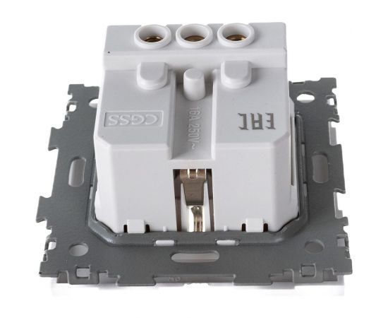 Электрическая розетка с заземлением CGSS 16А белая Практика PL-W160A-WCG – изображение 6