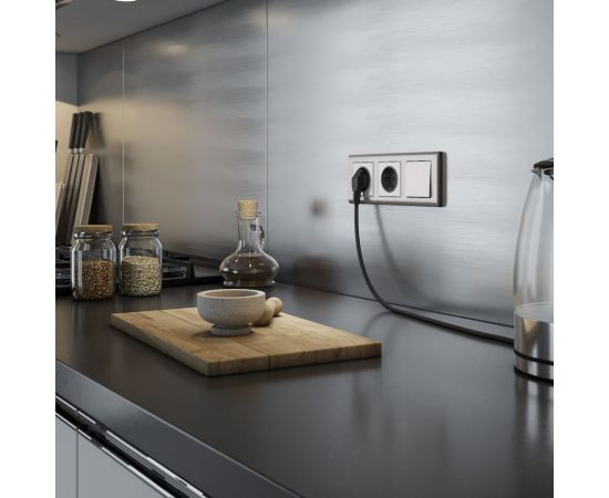 Розетка WERKEL W1171102 с заземлением и шторками глянцевый никель a051076 – изображение 3