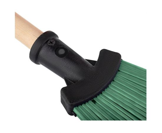 Метла для улицы OfficeClean веерная, с деревянным черенком 120 см 320336 – изображение 3