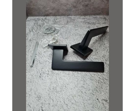 Дверная ручка MORELLI MH-51-S6 BL ""Plateau"" на квадратной розетке 6 мм, черная 9013182 – изображение 3