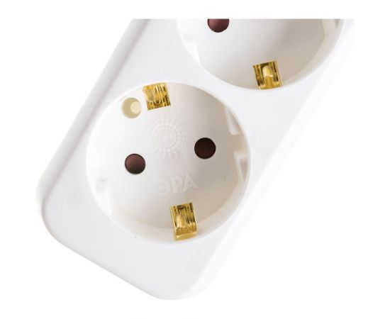 Электрический удлинитель ЭРА U3e3m3x1,5 с заземлением 3 розетки 3м ПВС 3x1,5мм2 16А Б0044032 – изображение 4