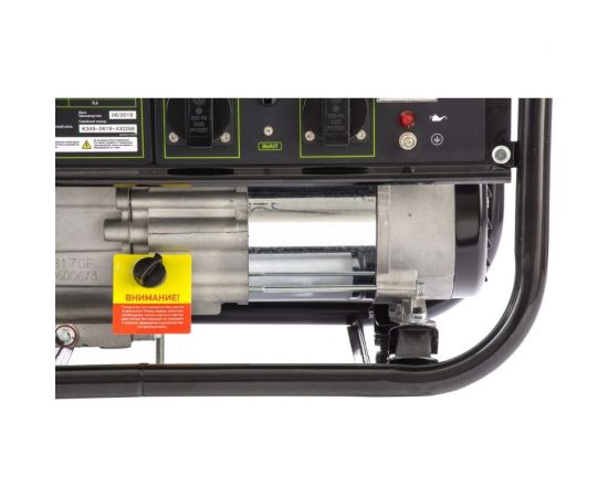 Бензиновый генератор 2,5 кВт, 230В, 4-х такт., 15 л, ручной стартер СИБРТЕХ БС-2800 94543 – изображение 9