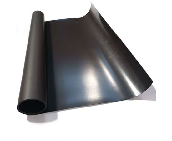 Магнитный винил без клеевого слоя Проф-магнит 0,62x1м, толщина 1,5 мм Винил 1,5мм (без клея) 