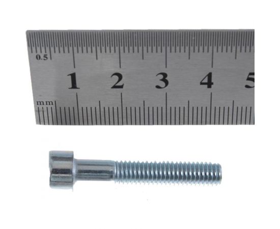 Болт с цилиндрической головкой и вн. шестигр. Метизный двор 6x35 DIN 912, 100 шт. 4690441036605 – изображение 2