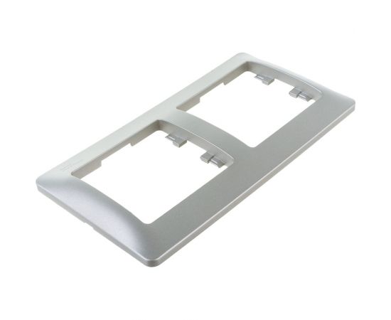 2-местная горизонтальная рамка Schneider Electric Glossa платина GSL001202 – изображение 3