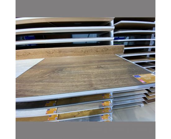 Плинтус ВОЛШЕБНАЯ ПАЛОЧКА Home ПВХ 7018 (1 шт, 70 мм, 2,2 м) УТ000073648 – изображение 2