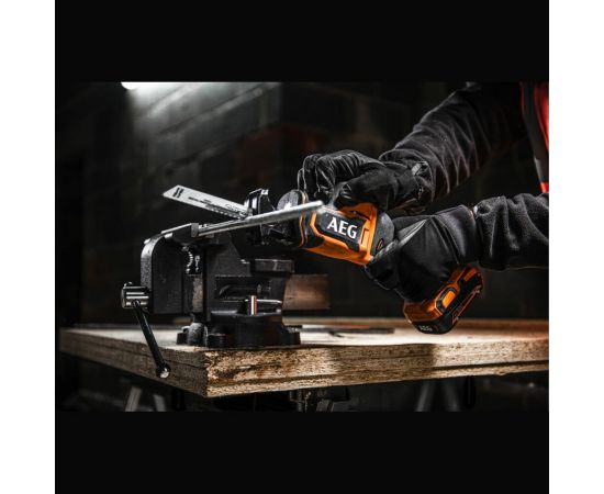 Сабельная бесщеточная пила BUS18SBL-0 AEG 4935479662 – изображение 6