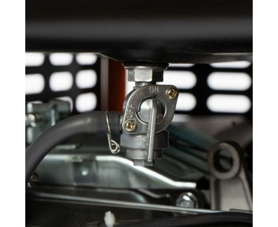 Бензиновый генератор с функцией Dual Power Daewoo GDA 7500DPE-3 – изображение 16