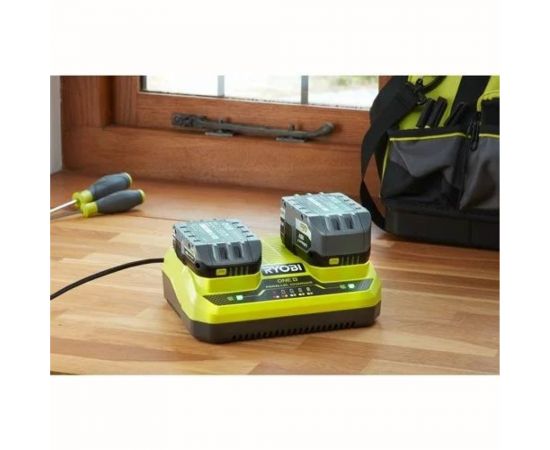 Зарядное устройство RC18240 18В Ryobi 5133005579 – изображение 3