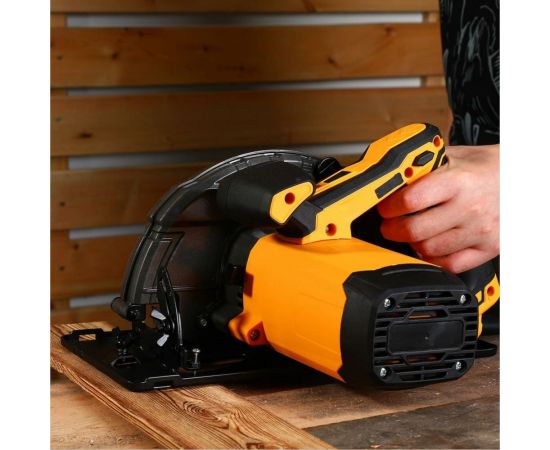 Дисковая (циркулярная) пила DEKO DKCS2400-210 2400 Вт, диск 210 мм 063-4319 – изображение 6