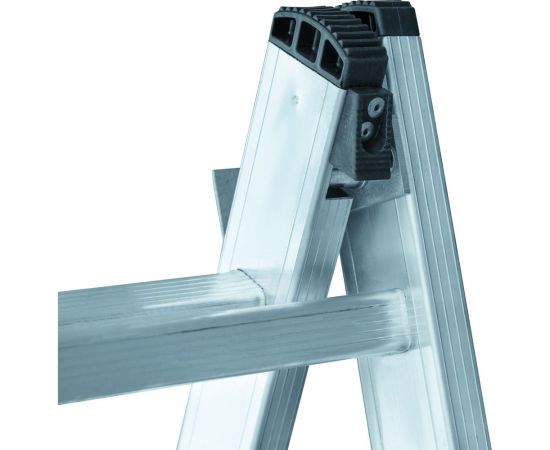 Двухсекционная лестница Новая Высота 2х8 ступеней 1220208 – изображение 7