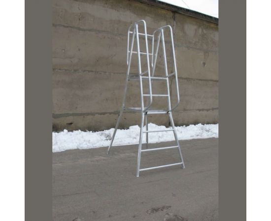 Лестница с площадкой MEGAL Л-312 А Н=2 м 4687201844051 – изображение 2