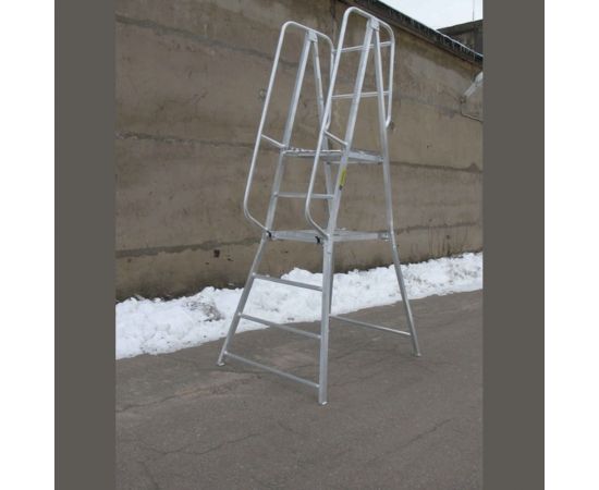 Лестница с площадкой MEGAL Л-312 А Н=2 м 4687201844051 – изображение 4