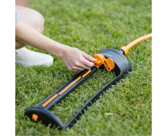 Металлический водосберегающий дождеватель Fiskars 1023661 – изображение 4