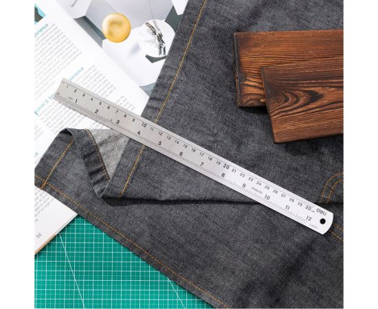 Стальная линейка DELI dl8030y 300 мм, нержавеющая сталь 104498 – изображение 2