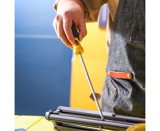 Крестовая отвертка DELI DL636200 PH2x200мм (магнит, TPR+PP ручка) 98371 – изображение 3