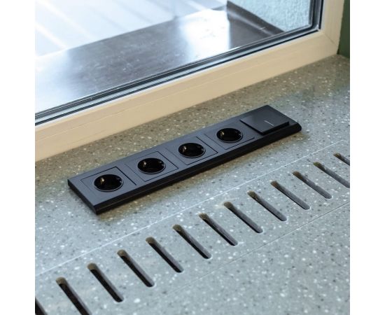 Рамка на 5 постов WERKEL W0051808 Stark черный a050926 – изображение 2