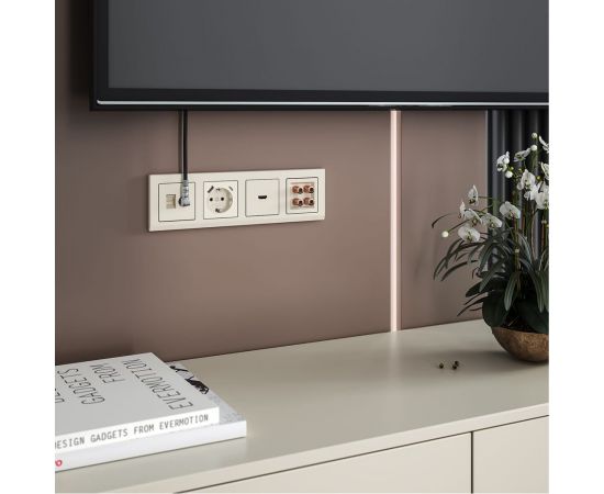 Рамка на 4 поста WERKEL W0041803 Stark слоновая кость a050916 – изображение 2